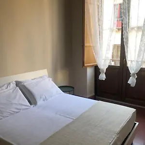 https://opera-charm-apartment.catania-hotels.net